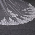 4 Meter White/Ivory One Layer Beautiful Cathedral Length Lace Edge Wedding Veil With Comb Long Bridal Veil Voile Mariage