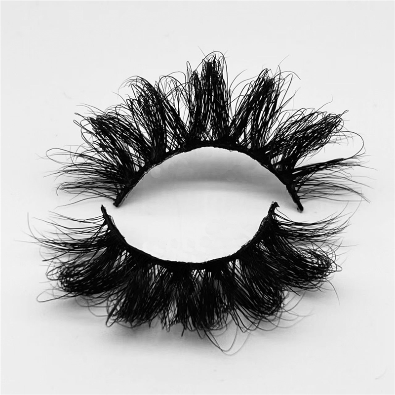 Russian Volume Mink Lashes