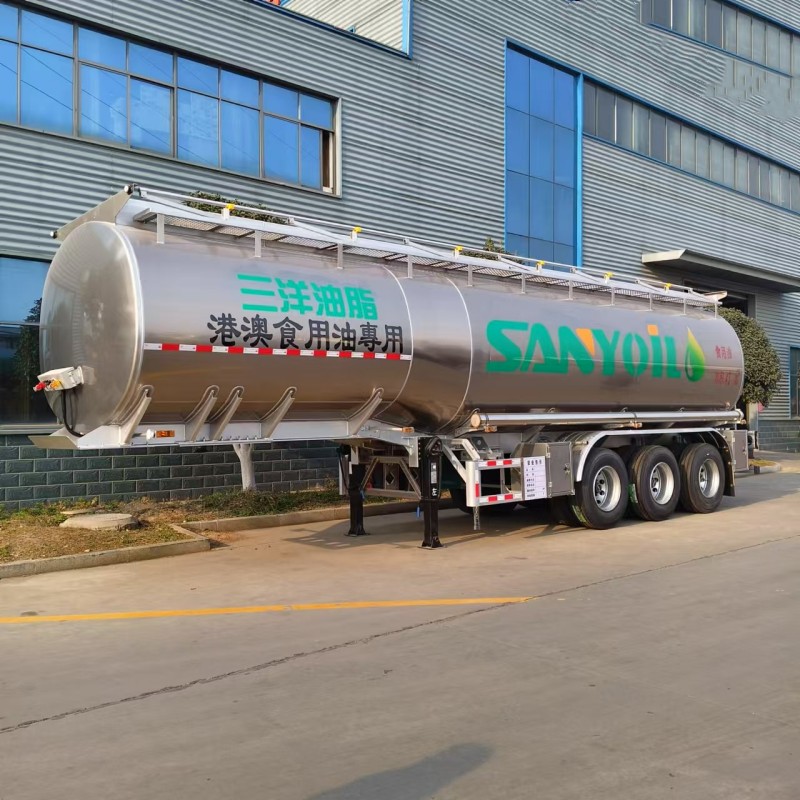 bulk oil tanks for service trucks
