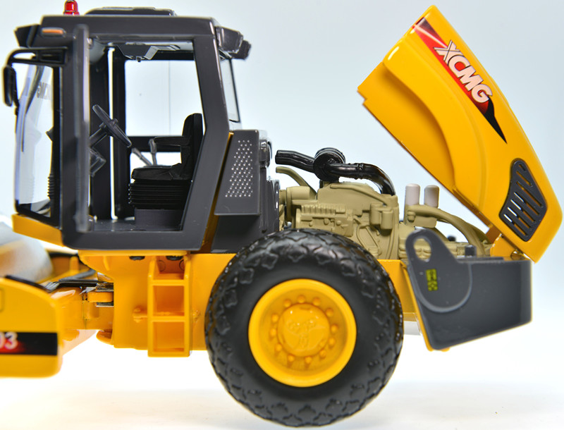 Collectible Alloy Model Gift 1:35 Scale XCMG XS203 Single Motor Grader Construction Vehicles DieCast Toy Model For Decoration