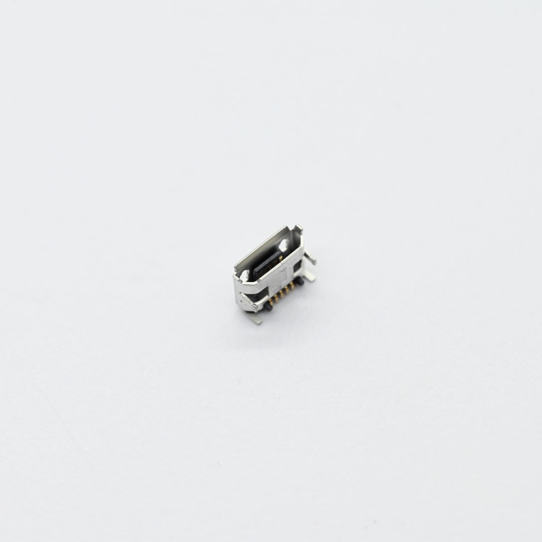 MUFM11-B-C-P-G0-X+MICRO USB 5P SMT (WITH 4 DIP SHELL)B TYPE（4）