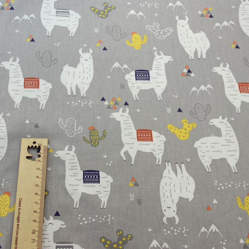 Grey Printed Alpaca Pattern 100% Cotton Fabric For Making Dresses Cushions Blanket Sewing Baby Child Bed Sheet Textile
