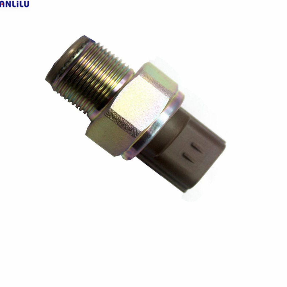 4HK1 Feul Rail Pressure Sensor 499000-6131 8981197900 8 98119-7900 8-98119790-0