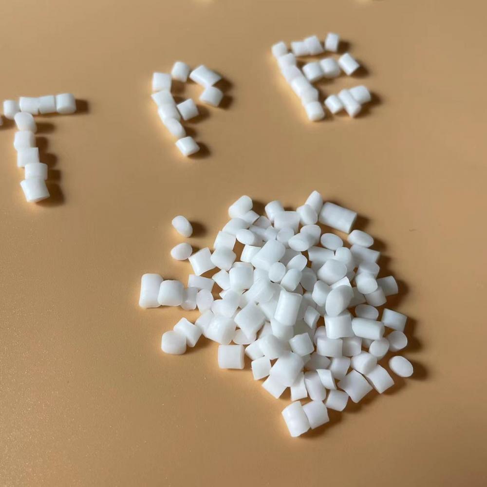 Flame retardant TPE