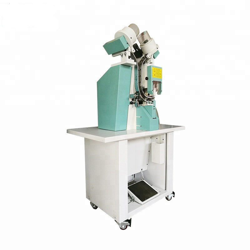 BD-98 Automatic Punching & Eyeletting Machine (2)
