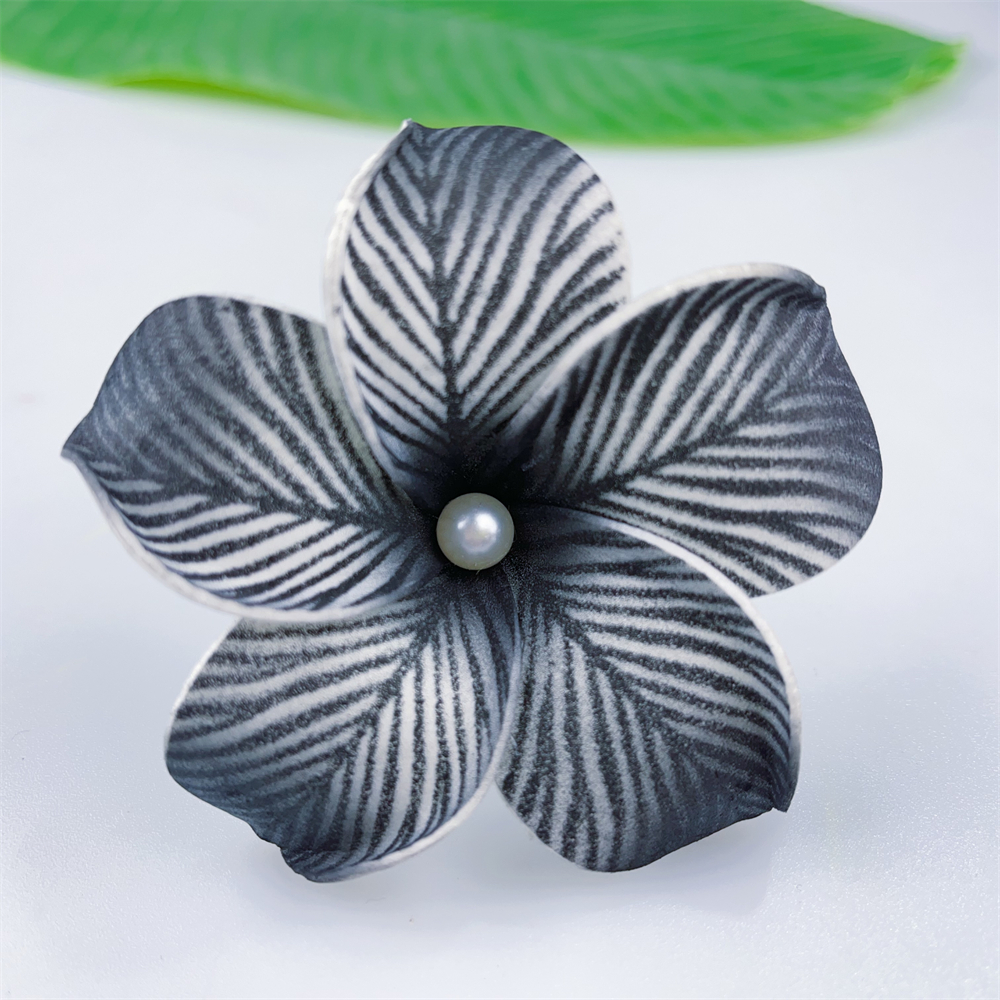 Kn Hf019b Wt Plumeria Hair Pick