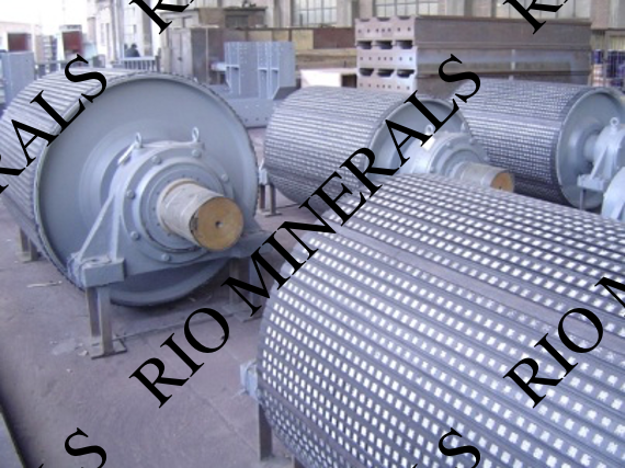 Bulk rubber screen cloth