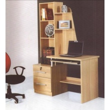 Mobili Stylish Computer Desk with Storage