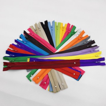 100pcs 3#10cm/60cm (4/6/7/8/10/12/14/16/20/22/24 Inch)Closed Nylon Coil Zippers for Tailor Sewing Crafts Bulk 20 Colors