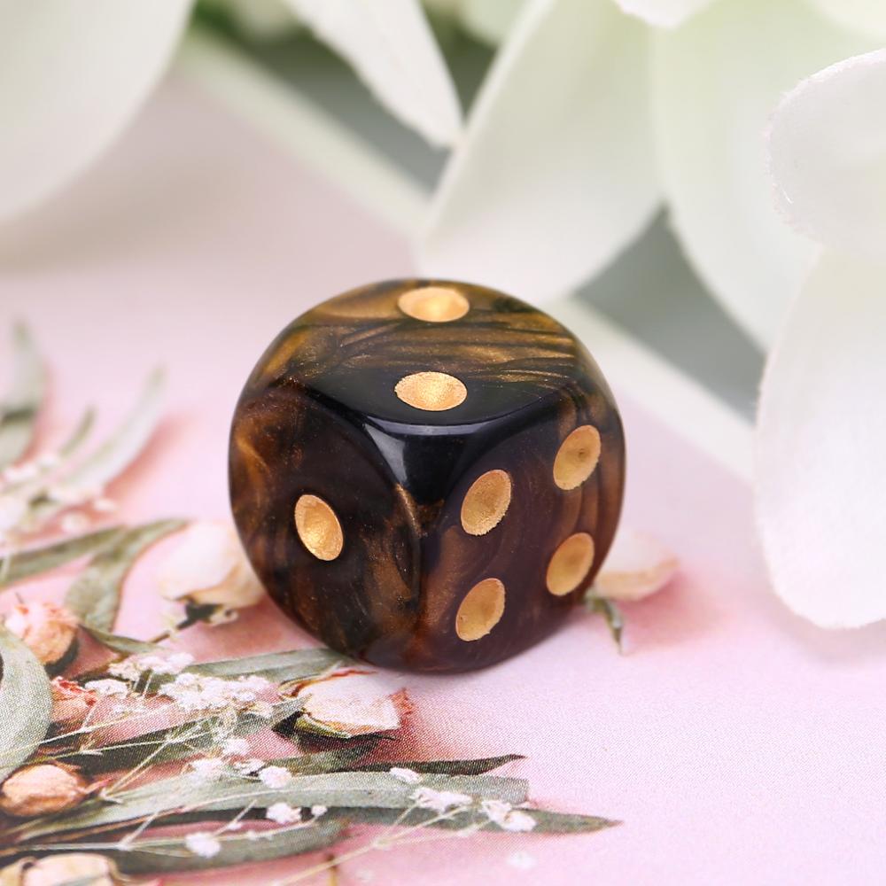 10 Pcs 16mm Resin Dice D6 Black Gold Points Round Edges KTV Bar Nightclub Entertainment Tools Adult Toy