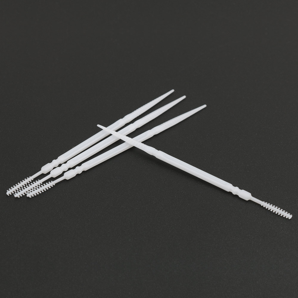 300Pc Nontoxic Toothpicks Portable Plastic 2-Way Toothpicks Interdental Tooth Brush Cleaner Stick Oral Hygiene Toothpicks