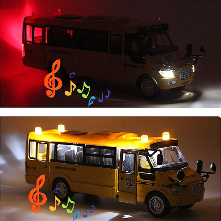 1:32 Large Diecast American School Alloy Bus Model Student Yellow Pull Back School Bus With 5 Doors Music Light For Children Boy