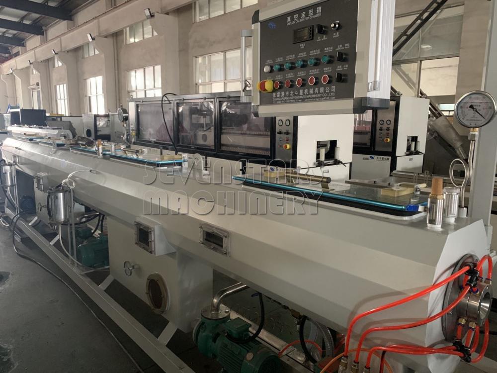 Pe Pipe water tank machine