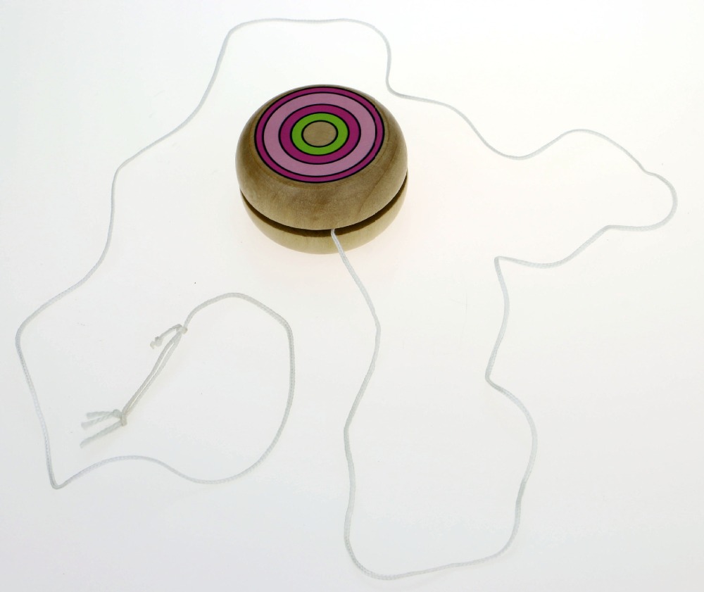 1Pcs/Lot Yoyo Wooden Toys 4.5cm Yo-yo Classic Toys 4Kinds Child Educational Birthday Gift