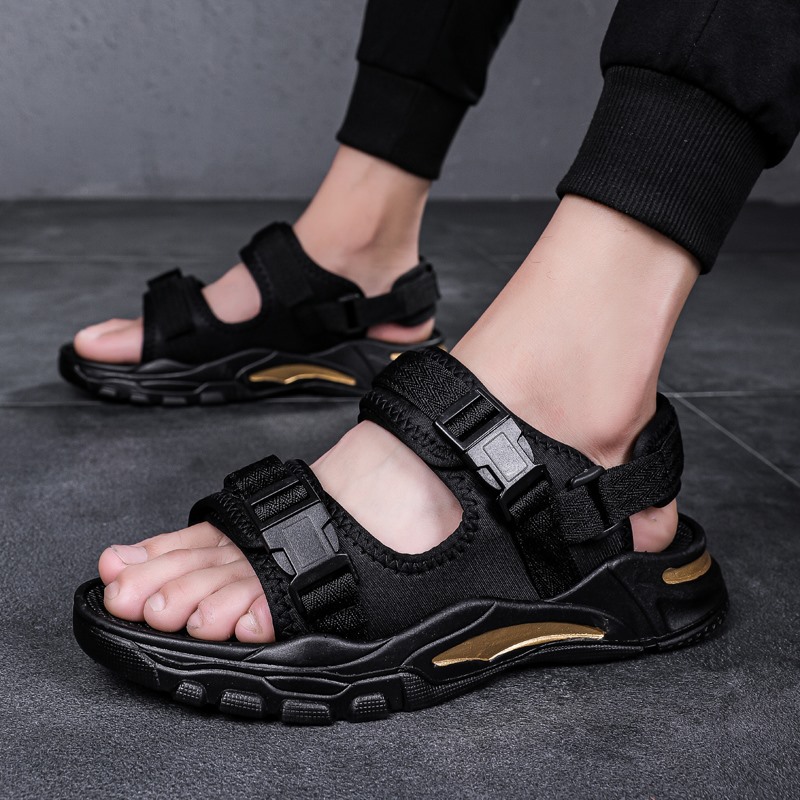 ZPXHSM New Classics Style Men Sandals Outdoor Walking Summer Shoes Anti-Slippery Beach Shoes Comfortable Soft Men Slippers F95