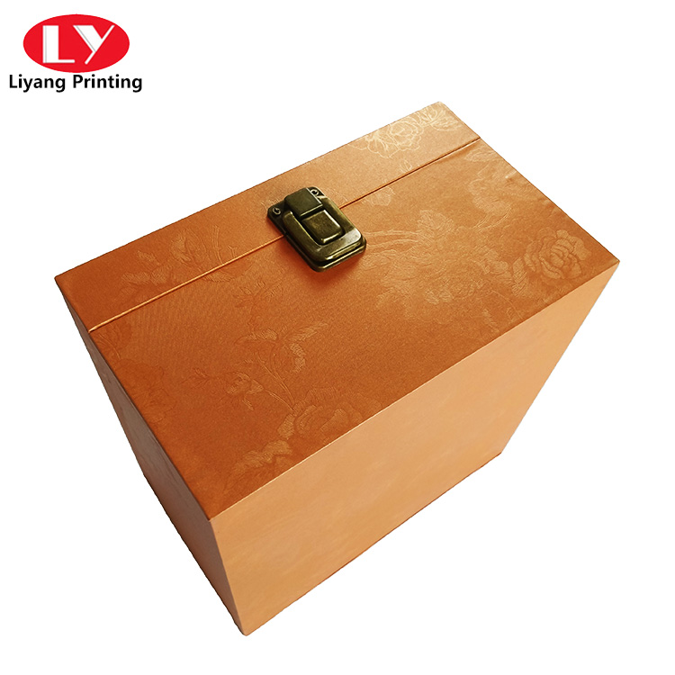 Box With Handle