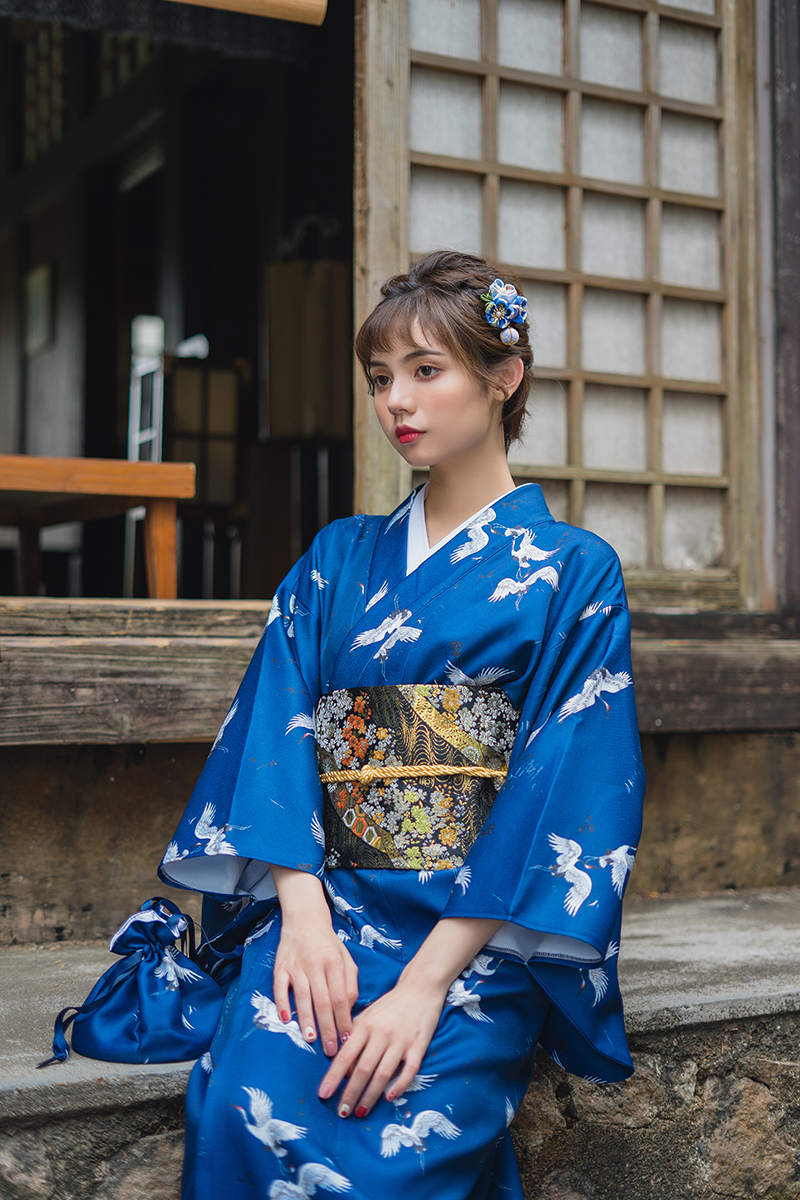 Women's Yukata Traditional Japan Kimono Robe Photography Dress Cosplay Costume Dark Blue Color Crane Prints Vintage Clothing