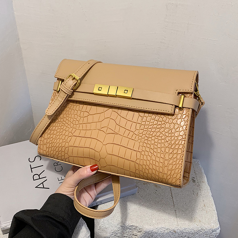 Crocodile pattern Square Crossbody bag 2020 Fashion New Quality PU Leather Women's Designer Handbag Lock Shoulder Messenger Bag