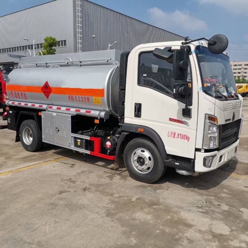 service truck oil tanks