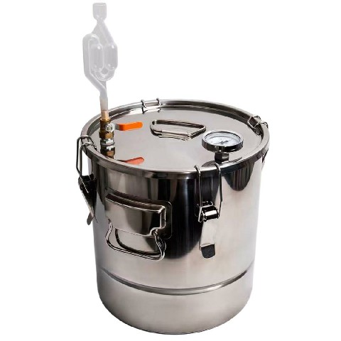 Food-grade fermentation tank.