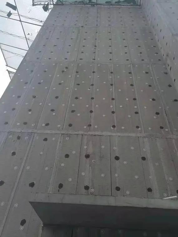 Non-dismantling formwork insulation integrated panel