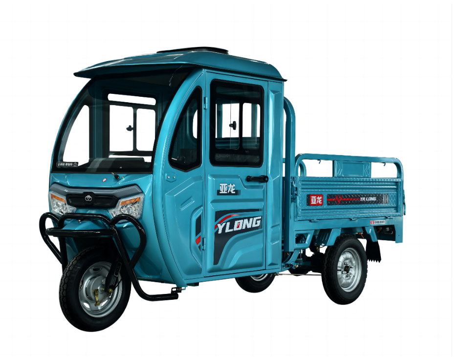 Totally Enclosed Cargo Electric Vehicle