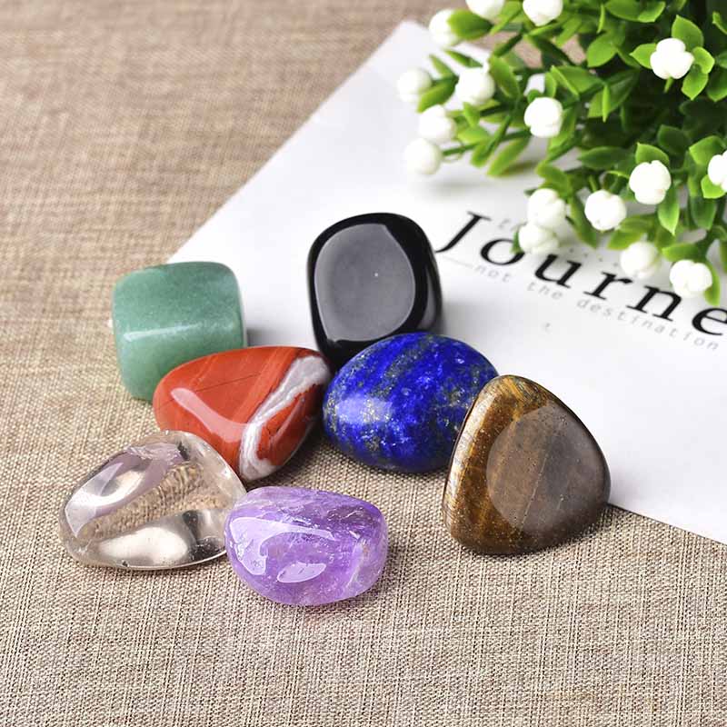 Natural Seven Chakra Stone 7Colors Set Yoga Chakra Irregular Reiki Healing Crystals Stone Polished Individual Stones Comfortable