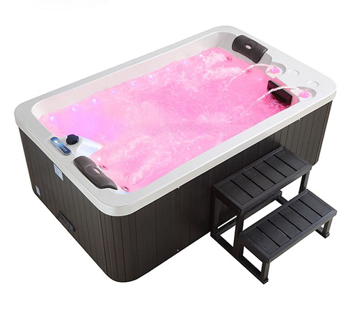 Small Backyard Jacuzzi Png