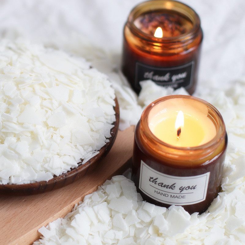soy wax flake candle
