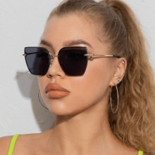 New fashion cat's eye large frame sunglasses European and American trend women's Metal Sunglasses net Red Sunglasses s21019