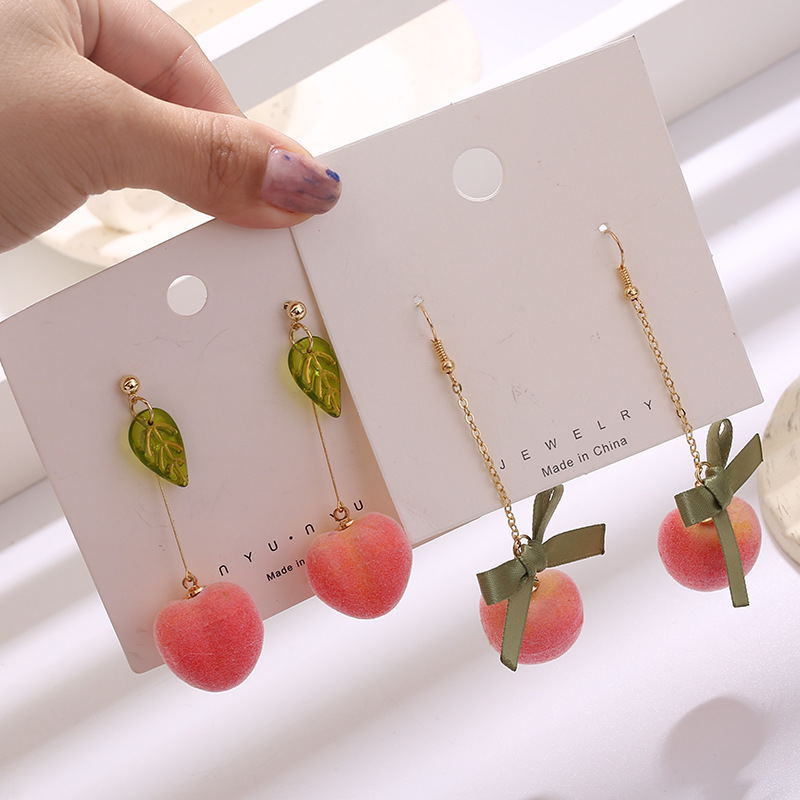 1Pair 2020 Fashion Flocking Peach Earrings for Women Cute Fruit Earring Party Wedding Jewelry Gifts