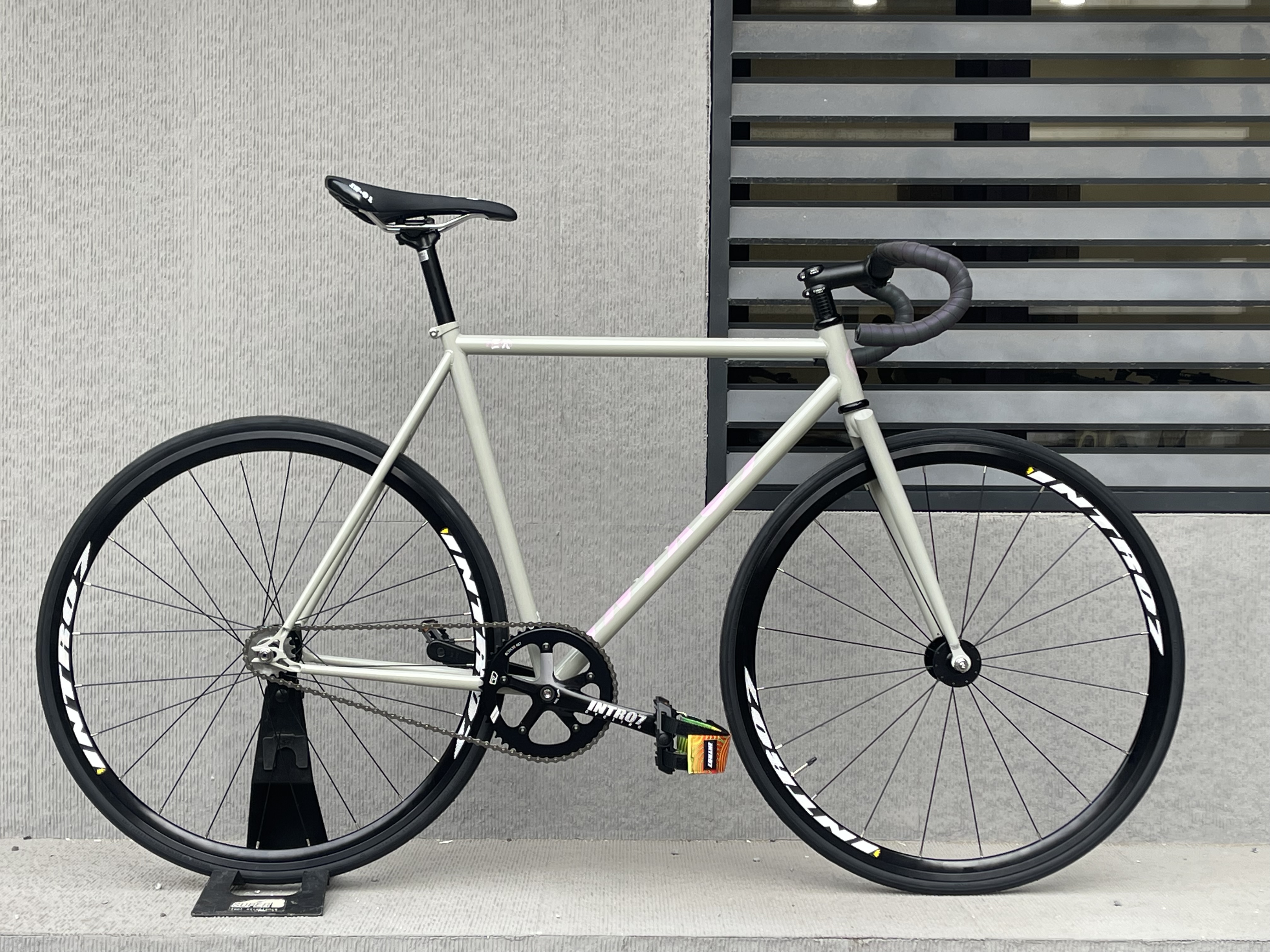 Cr-Mo fixed gear bike frame