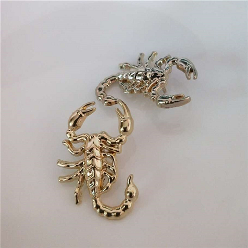 Exaggeration Badges Purple Scorpion Brooches For Women Sexy Jewelry Enamel Esmalte Insect Centipede Brooch Hijab Pins Bijoux