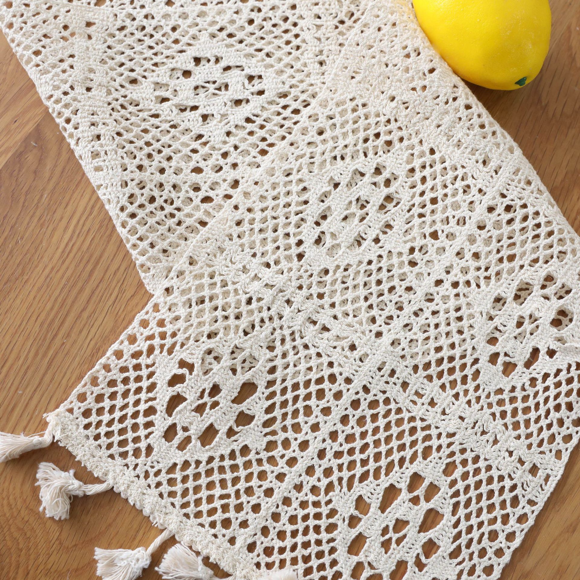RU072A new Gorgeous new 2021 home table decoration 24cm*200cm ivory Macrame lace table runner