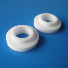 High insulation ceramic spacer for thermostat