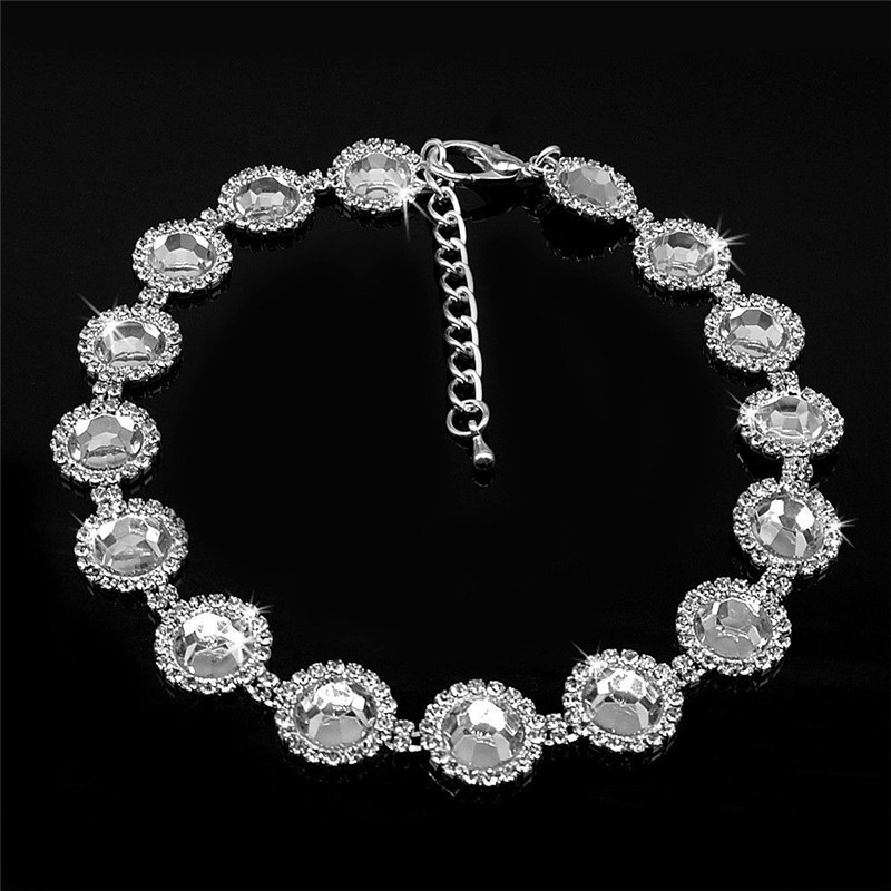 Bling Rhinestone Pearl Necklace Pet Dog Collar with Crystal Alloy Diamond Puppy Pet Collars Mascotas Dog Accessories Leashes