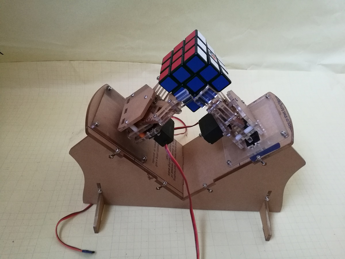 3 Level Rubik's Cube Manipulator 5mm Thin Acrylic Robot Machine for Cube Solution of 3 Order Rubik's Cube Rack