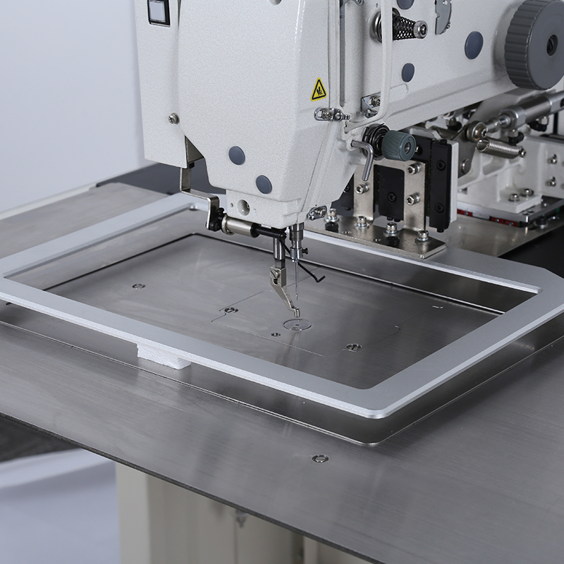 Computer pattern sewing machine