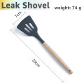 Leak  shovel