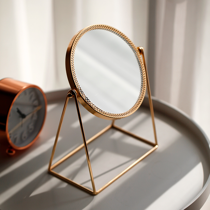 Nordic Metal Standing Mirror Lady Round Mirror Table Makeup Bath Room Mirror Copper 3D Princess Mirror Decoration Home Decor