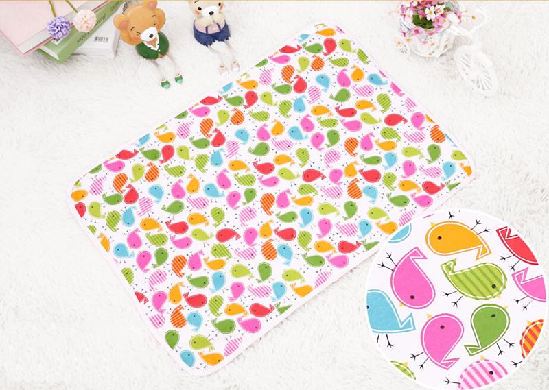 Changing Pads Covers Reusable Baby Diapers Mattress Diapers for Newborns Random Pattern Linens Waterproof Sheet Changing Mat