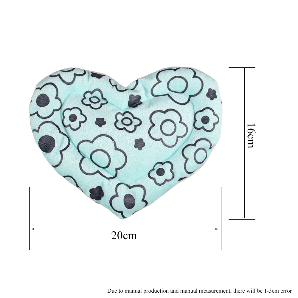 Heart Shape Guinea Pig Mat Winter Warm Soft Cushion Mat Small Animals Chinchilla Rabbit Bed Small Pets Accessories