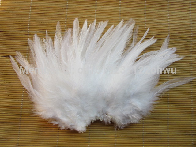 100Pcs 4-6 Inches 10-15 cm White Rooster Feather for Clothing Jewelry Hat Christmas Holiday Decorative Cock Feathers