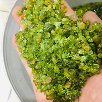 100g rolling gem natural rock mineral peridot crystal is used to heal chakras