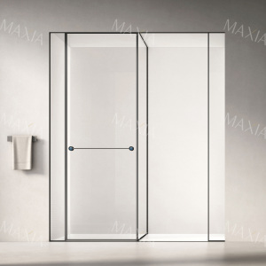 T-shaped shower room with toilet and shower