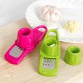 Kitchen Parts Garlic Press Squeezer Ginger Stainless Steel Mincer Cooking Tool Presse ail Crusher Vegetable Peeler Random Color