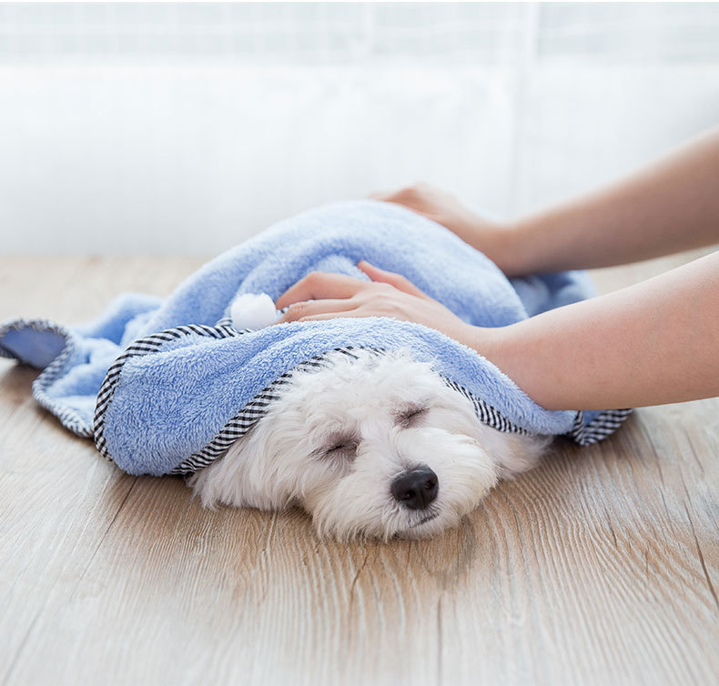 Dog Towel Cat Bath Towel Strong Absorbent Pet Towel Bath Towel Dog And Cat Bathrobe Blanket Dual-Purpose Pet Products