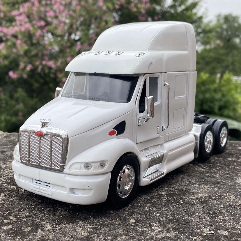 Diecast 1:32 Scale Heavy Cargo Container Truck Transporter Tractor Head Alloy Simulation Model Metal Collection Display Ornament