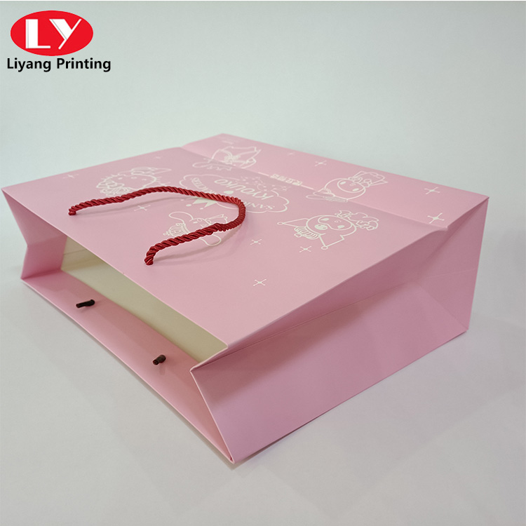 Skincare Gift Bag With Cotton Handle