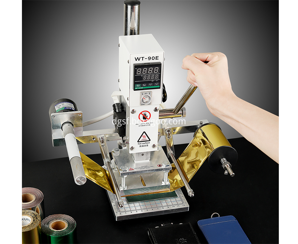 Automatic Bronzing Machine 7 Jpg